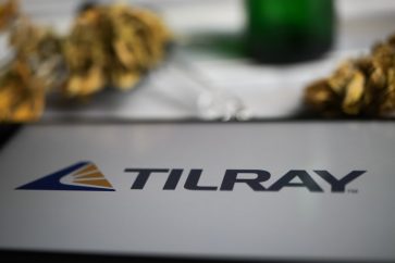 162283352 s Tilray Brands and Hexo sign definitive commercial and financial partnership agreement