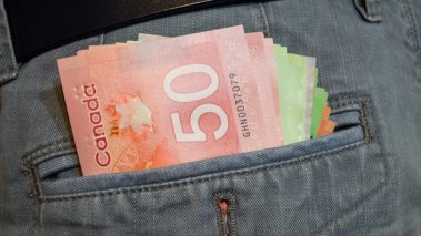 Dividends TFSA Passive Income: How to Earn $210/Month With These 2 Dividend Stocks