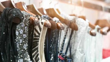 FashionClothes 2 Cheap Retail Stocks to Buy Before 2021 Ends