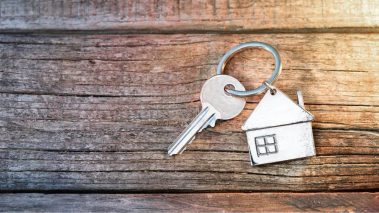 HouseKey Real Estate Slide Continues: Toronto Sales Fall Almost 50%