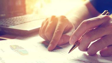 InvestmentResearch1 XEI vs. XDV: Which BlackRock Dividend ETF Is a Better Buy?