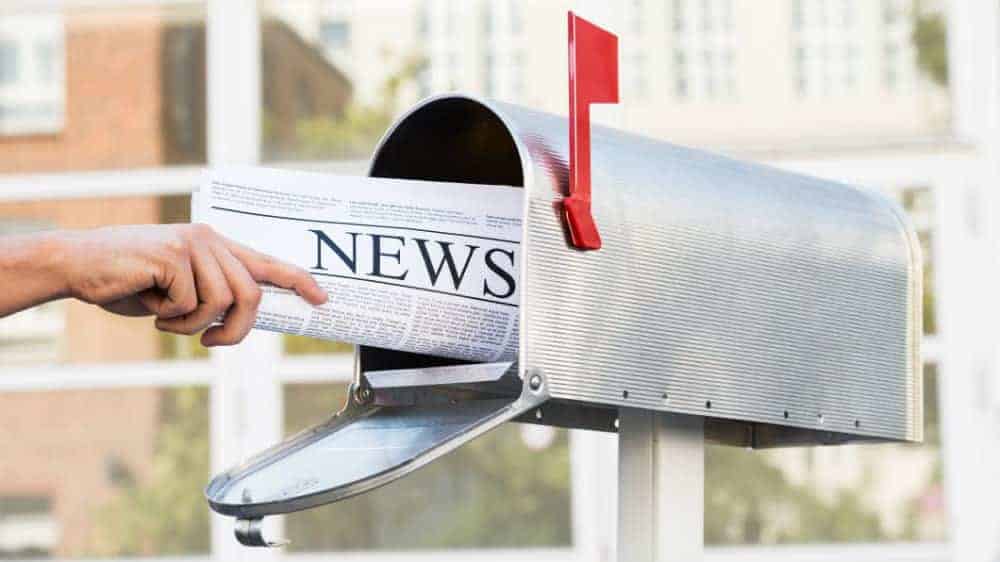 NewsPaper TELUS (TSX:T) Just Made a Bold $2.3 Billion Purchase