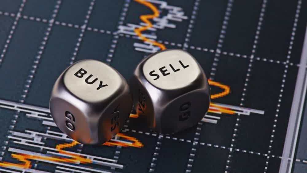 SellOrBuy1 3 TSX Stocks Crashed in the November Dip: Should You Buy or Sell?
