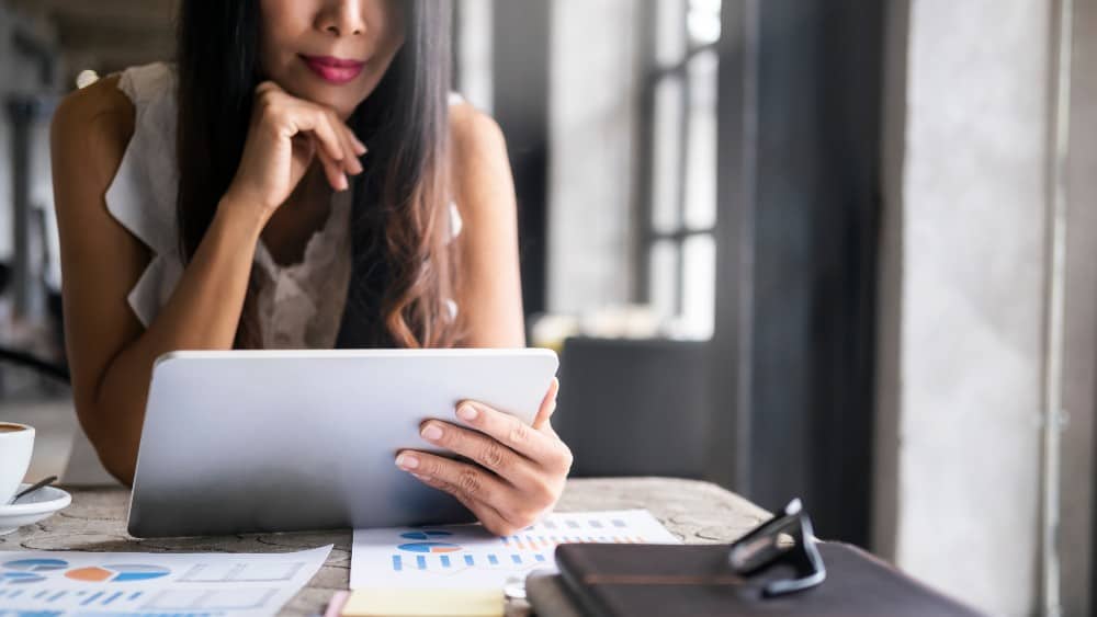 investor research Beginners: 3 Cheap Stocks to Buy in a Market Pullback