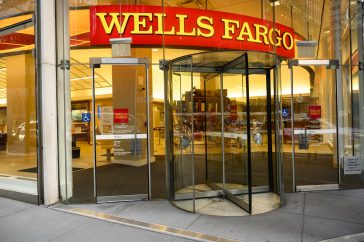should i buy wells fargo shares Should I buy Wells Fargo shares after strong Q4 results?