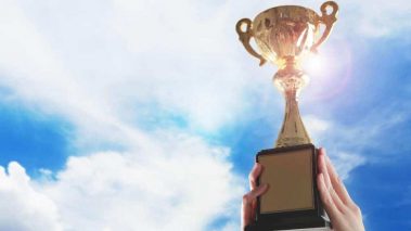 Trophy Top TSX Stocks to Buy: Enbridge, Shopify, and More
