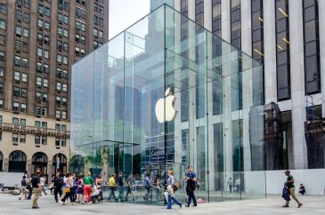 apple inc stock 1 This is how Apple is better than the rest of the mega-cap tech names