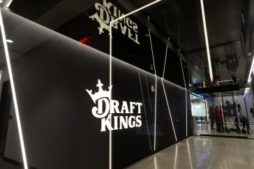 draftkings stock 1 DraftKings tops fourth-quarter revenue estimates