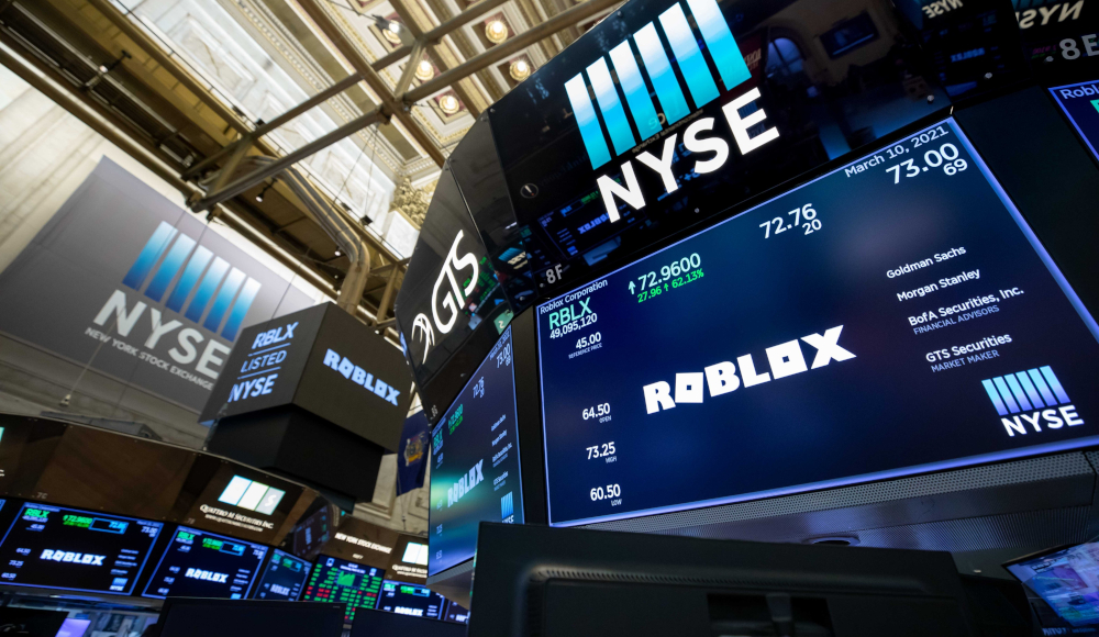 should i buy roblox shares ahead of second quarter earnings results Roblox stock price plummeted. Is it a good buying opportunity?