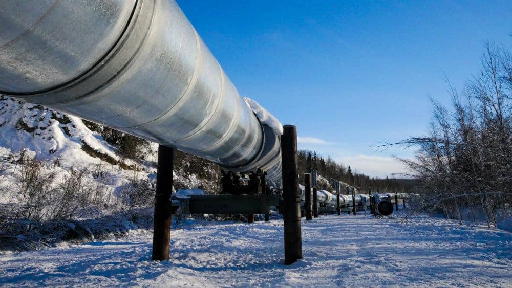 Oil Pipeline I’d Buy Enbridge (TSX:ENB) Today For 3 Reasons + $1.1 Billion More