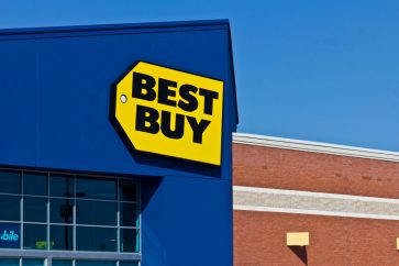 best buy shares Best Buy misses first quarter EPS by $0.06