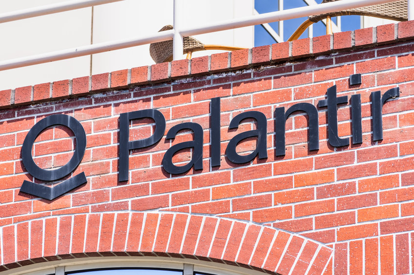 palantir technologies inc stock Should you buy Palantir stock after partnering with Merck to tackle chip shortage?