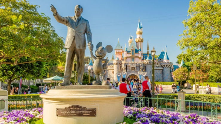 36460703 s 740x416 1 Cramer explains why he loaded up on Disney ahead of earnings