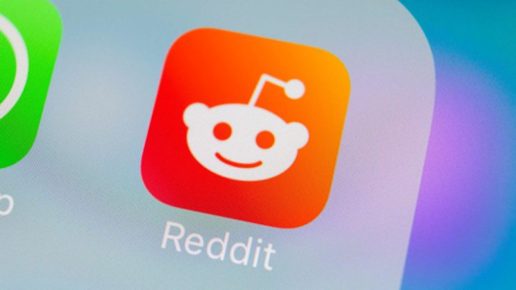 Fortnite players of Reddit excited for upcoming Community Points 740x416 1 Reddit just launched a website allowing subreddits to sign up for Community Points