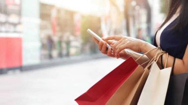 Shopping1 2 Cheap Retail Stocks to Buy Now