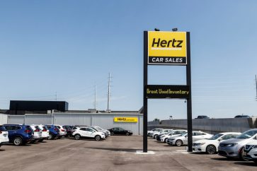 hertz tesla e1635178774360 Hertz just announced a big deal with a Swedish EV startup