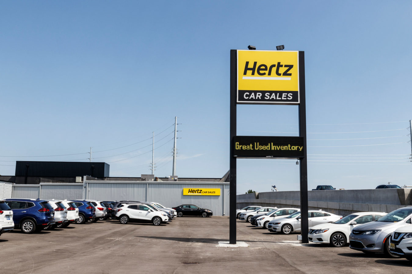 hertz tesla e1635178774360 Hertz just announced a big deal with a Swedish EV startup