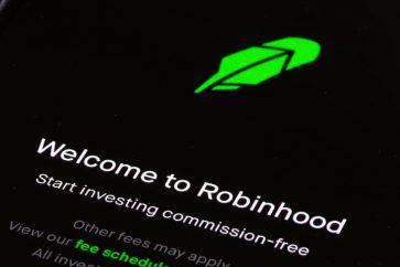 robinhood markets Robinhood stock price forecast as the smart money index retreats