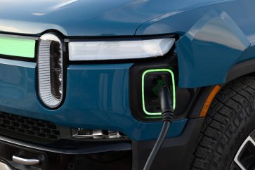 2022 rivian r1s 10 scaled 1 Rivian gets a ‘very encouraging recognition’ from MotorTrend
