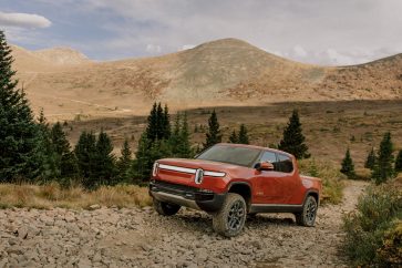2022 rivian r1t 14 scaled 1 Rivian starts the week with yet another bad news