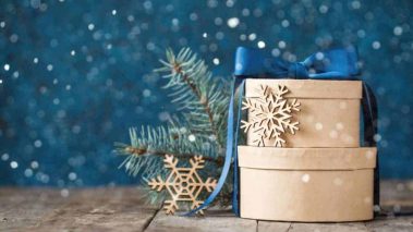 presents Shopify Stock’s Correction Is a Gift to Investors for the Holidays