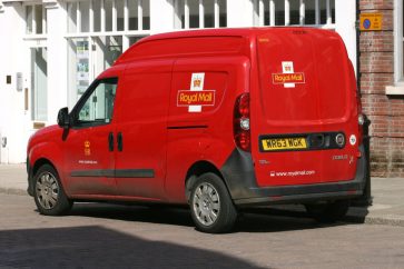 royal mail RMG: Royal Mail share price is hanging on a thread