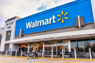 walmart Walmart reports higher than projected EPS. Will the $135 support hold?