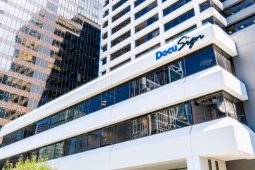 132249200 s Docusign stock still has another 20% downside: Piper Sandler