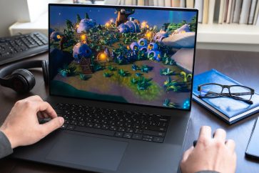 171440649 m The best play-to-earn tokens worth buying on December 29: SAND, MANA, and AXS