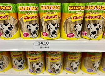 chewy inc Is it too risky to buy Chewy stock after missing FQ3 earnings expectations?