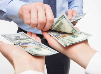getting paid dividends getty Big Bank Dividend: Bonanza All 6 Banks Raise Yields