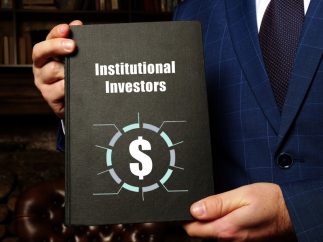 institutional investors Raoul Pal says institutions are done taking profits as 2021 winds up