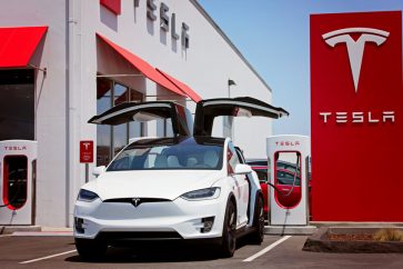 where to buy the tesla stock dip Tesla stock drops after Elon Musk sells another $906.5 million worth of Tesla shares: here is where to buy the Tesla stock dip
