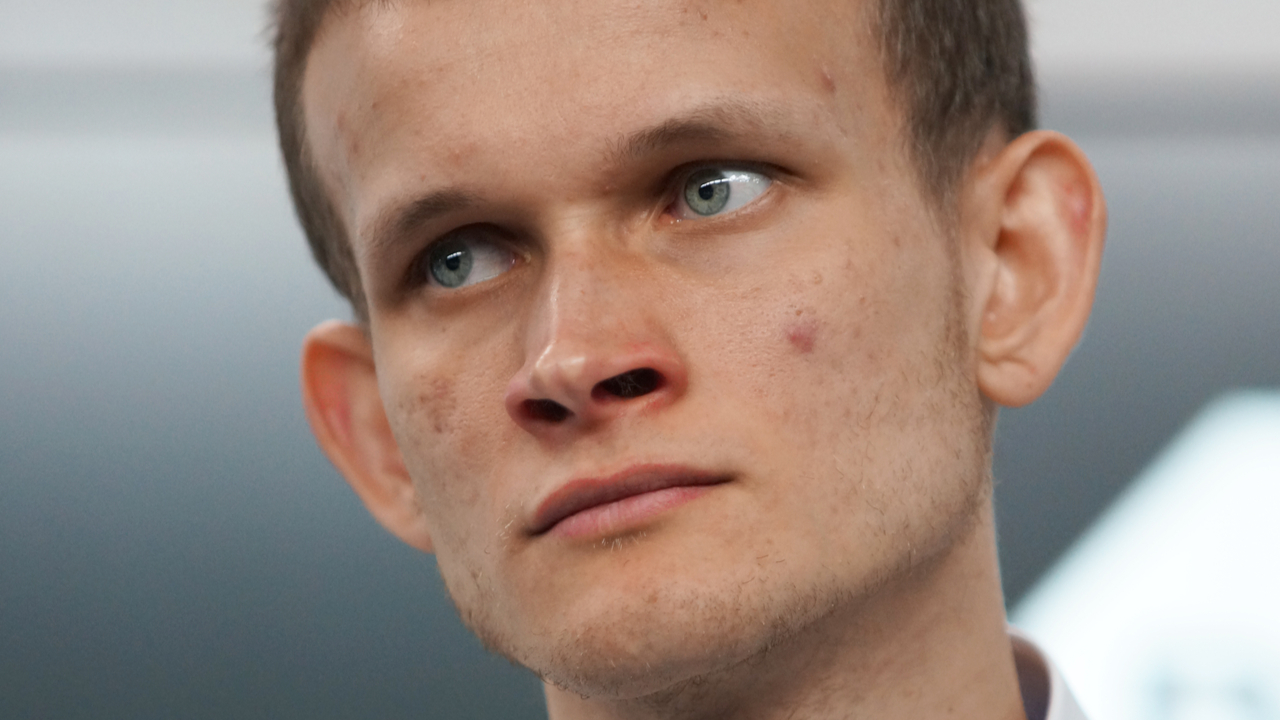 shutterstock 2029298144 Ethereum Co-Founder Vitalik Buterin Talks Argentina, BCH, Stablecoins, Scaling in Tweetstorm