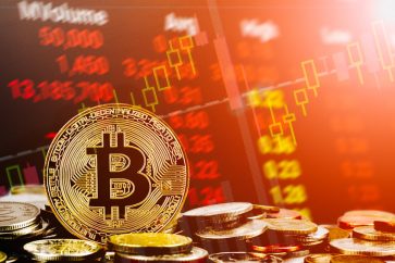 120393253 s 1 Over 30% of Bitcoin supply now in loss amid crypto price rot