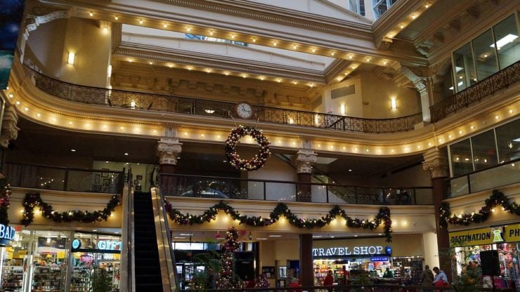 Mall REITs preparing for the worst