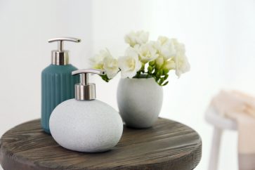 bath body works Bath & Body Works beat earnings expectations. Should you buy it?