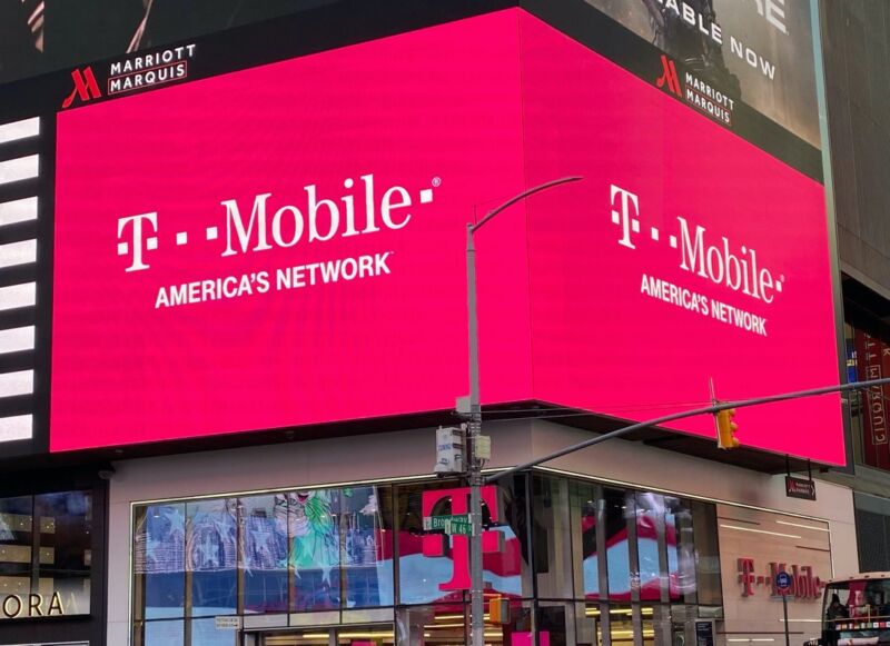 getty t mobile store sign 800x581 1 T-Mobile reports Q4 results: ‘we had our best growth year ever’