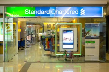 standard chartered stock stan is up 17 over the past month here is where to buy it Standard Chartered stock (STAN) is up 17% over the past month: here is where to buy it