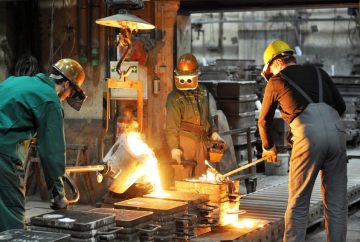 where to buy evraz stock it has jumped by 27 in 5 days despite russia ukraine tensions Evraz share price has collapsed. Has it become too cheap to ignore?