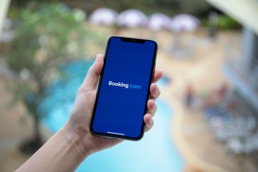 100570373 m This travel stock is a ‘high-quality recovery play’