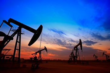 126477091 m Warren Buffett reveals another $1.0 billion stake in this oil company