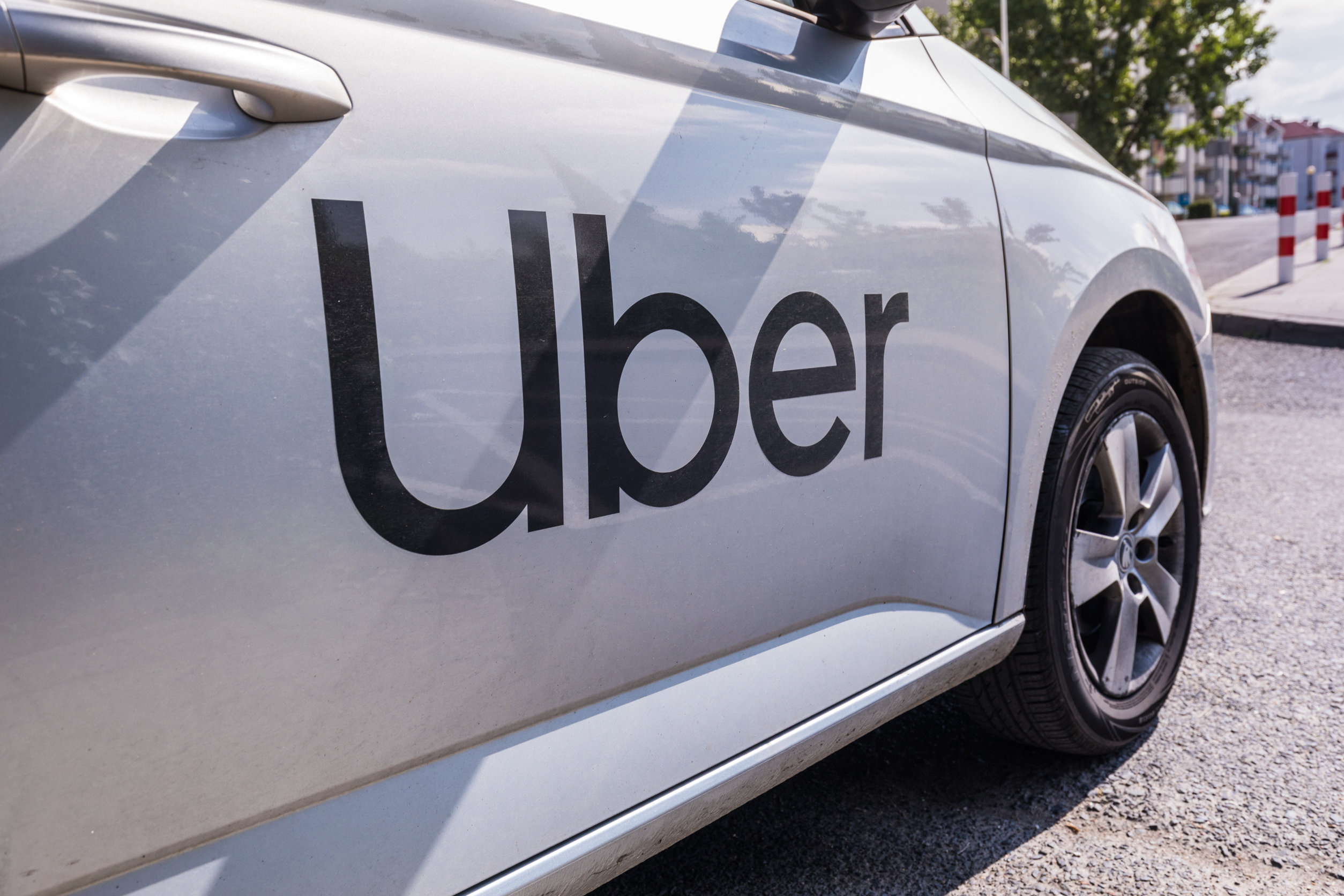 128623031 m Eva Ados: Uber stock down 50% year-to-date is ‘not’ a buy