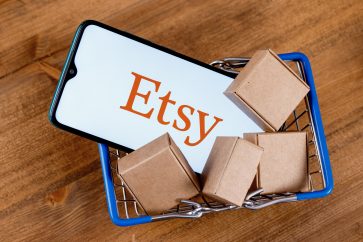 175471883 m Loop Capital analyst explains why she downgraded Etsy stock to ‘hold’