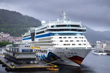 82140517 s Carnival Q1 results: ‘we’ve seen unbelievable strength in bookings’