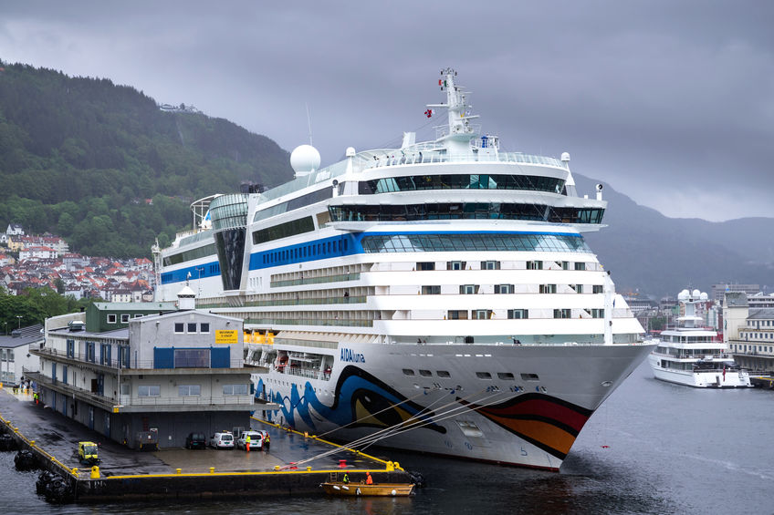 82140517 s Carnival Q1 results: ‘we’ve seen unbelievable strength in bookings’