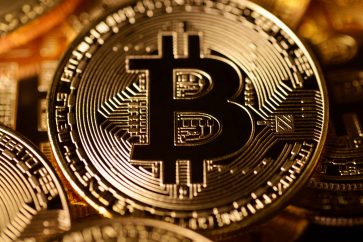 94114516 m Grayscale Threatens SEC with Legal Action: An Expert’s Comment