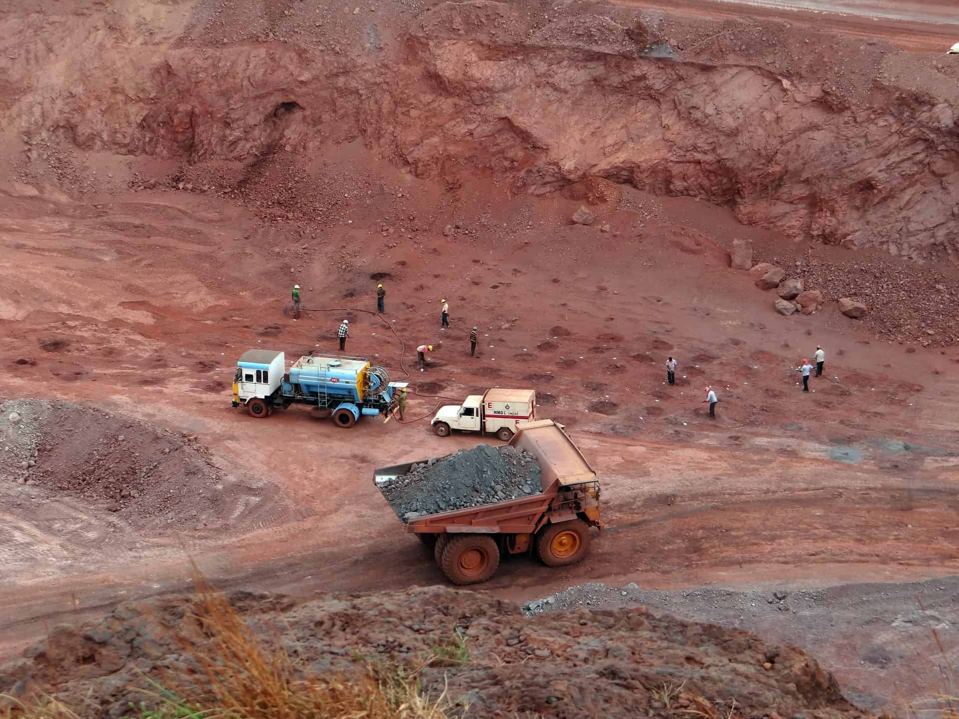 bhp share price Copper price is at elevated levels. 3 stocks to benefit