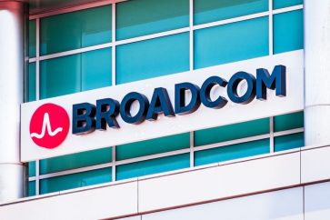 broadcom share Broadcom to announce robust Q1 results. Should you buy the share?