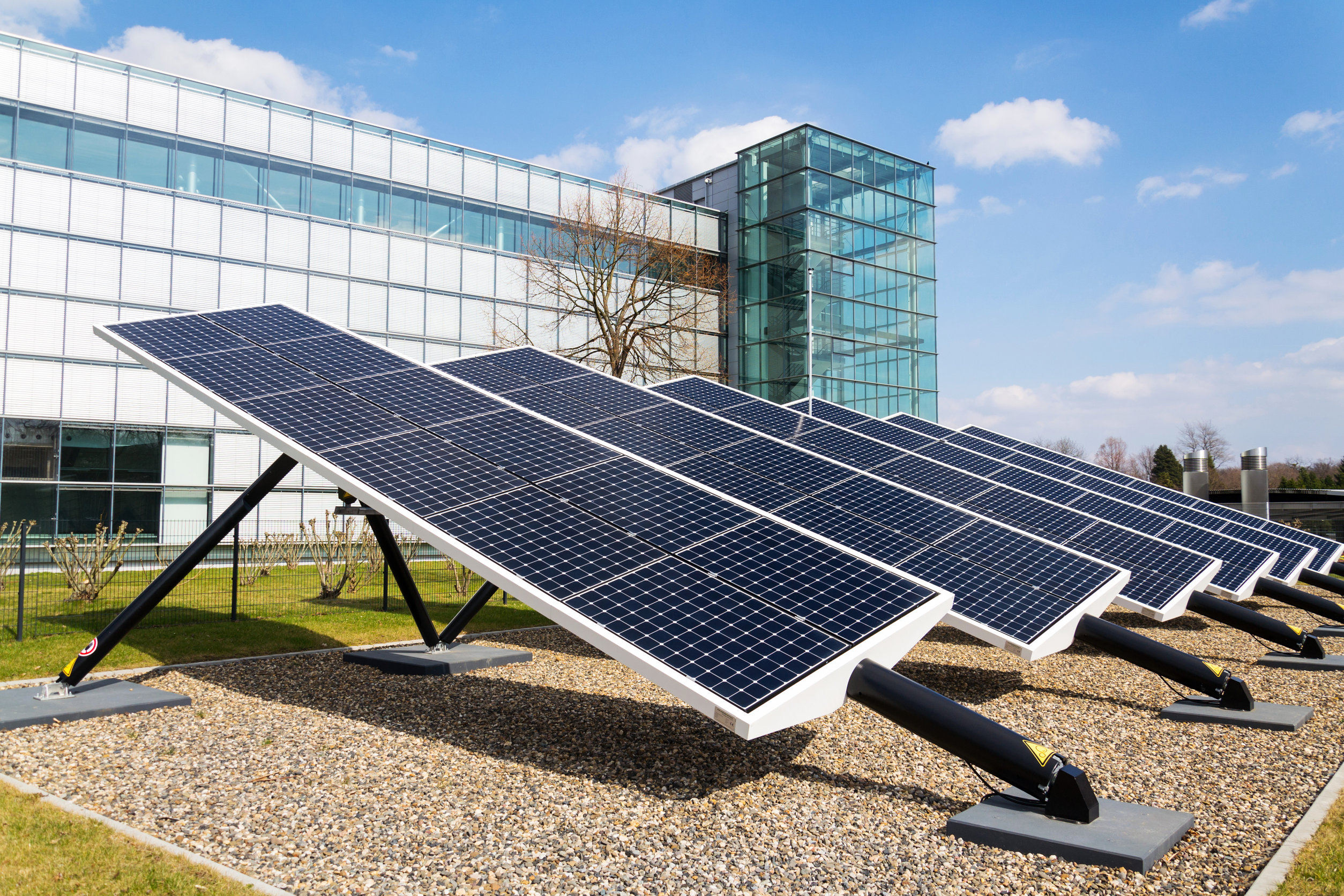100255183 m Array Technologies stock jumped 20%: explore why